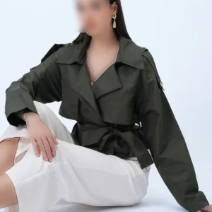 کت کوتاه زنانه با کمر بند به رنگ سبز زیتونی، مناسب فصول میان‌فصل - مدل ALC-X14313 - 10536