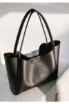 کیف دستی و دوش زنانه با مگنت قهوه‌ای - 10632