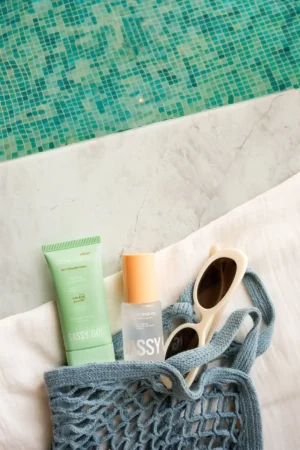 گلو گارد - کرم ضد آفتاب محافظ و ضدلک با SPF 50 حجم 50 میلی‌لیتر - 9800