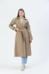 ترنچ کت دکمه‌دار با کمر دار و جیب به رنگ قهوه‌ای مایل به خاکی - 10542