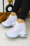 کفش ورزشی زنانه با بند و پاشنه مخفی 10 سانتی متر سفید WSB4086 - 10575