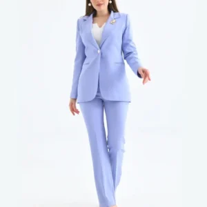 دستگاه کت و شلوار اتلس دگمه‌دار طلایی با رنگ آبی کم‌رنگ - 9953