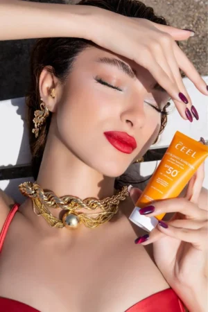 کرم ضد آفتاب با حفاظت بالا SPF 50+ برای تمامی پوست‌ها، با اثر گلواتایون - 50 میلی لیتر - 9805