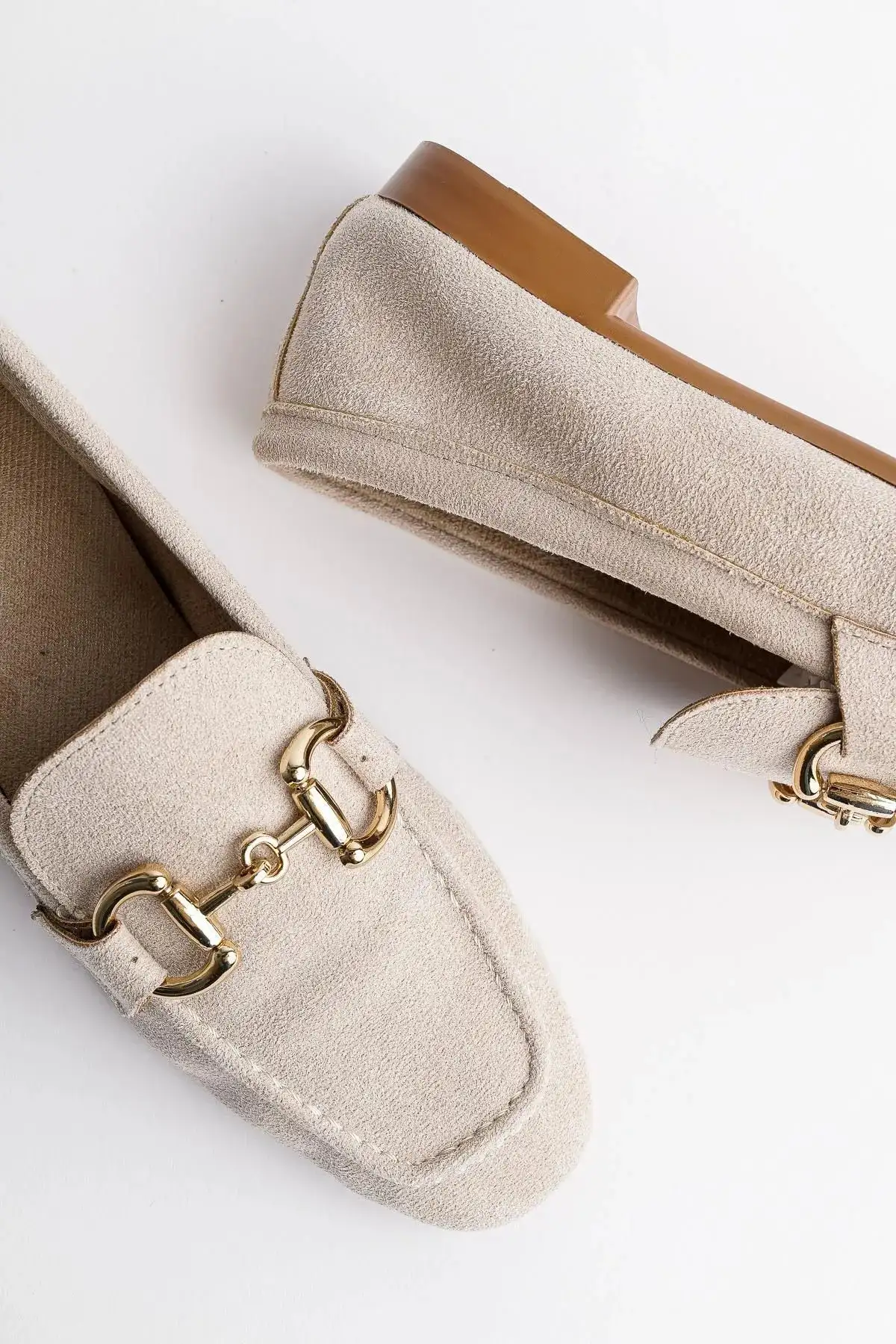 کفش روزمره زنانه لوفر با جزئیات فلزی - 10581 کفش روزمره زنانه لوفر با جزئیات فلزی - 10581