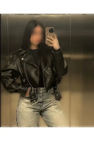 کت چرم کوتاه با کمرbelt در سایز بزرگ و رنگ مشکی - 10372