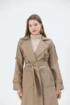 ترنچ کت دکمه‌دار با کمر دار و جیب به رنگ قهوه‌ای مایل به خاکی - 10542