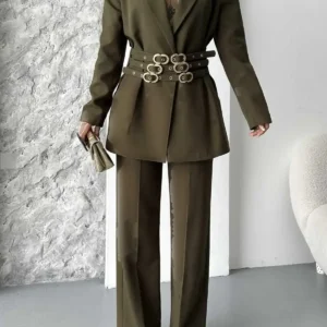 ست شلوار و ژاکت بلیزر با جزئیات طلایی - 9957