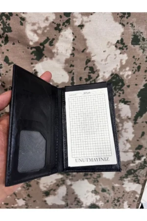 دفترچه یادداشت چرم طبیعی با نشان ژاندارمری – کیف چندکاربردی با بخش مخصوص تلفن - 10419