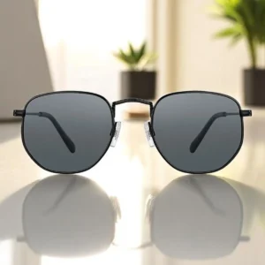 عینک آفتابی مردانه مشکی با فیلتر UV400 و طراحی پلاریزه ۱۰۰% اورجینال مدل DKG6280C2 - 10292
