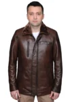 کت و کاپشن چرم طبیعی مردانه اوون دارجی با آستری خزدار رنگ قهوه‌ای تیره - 11450