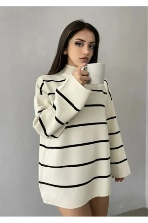 ژاکت بافتنی گردن‌اُستین نیمه بالا سفید و خط‌دار زنانه، ژاکت خط‌دار - 11073