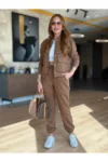 ست شیک زنانه با کت قهوه‌ای رنگ و جزئیات دکمه‌ای و شلوار - 11119