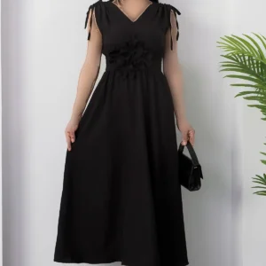 پیراهن گلدار با جزئیات جمع شدگی در شانه و یقه V مدل GRS3798 - 11328