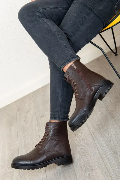 بوت مردانه زمستانی ضد آب چرم طبیعی مدل D402 با کفی لاستیکی - 10838