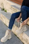 کفش بوت زنانه بژ - 10926