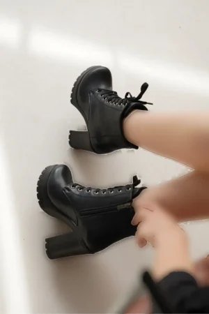 بوت زنانه با پاشنه بلند مشکی 0012sp01 - 10982