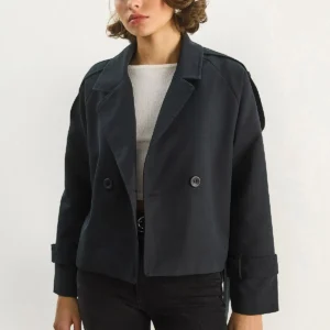 پالتوی کوتاه زنانه با آستین و کمربند ۰۳۰۱ ۶۰۲۸۳۶۹۷ - 11744