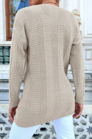 ژاکت کش باف مدارد ژاکت کش بافیت زن در مقابل. - 11603