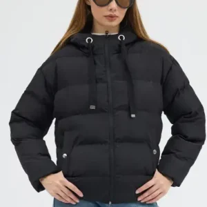 کاپشن پفی مشکی زنانه با دو جیب زیپ‌دار و پارچه ضد آب، برش معمولی - 12583