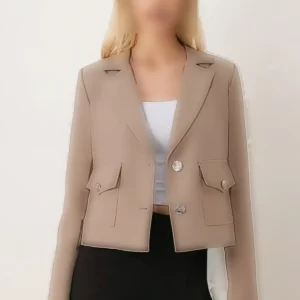کت کوتاه زنانه ویزون با یقه مردانه و جیب مربعی، آستردار، مدل ARM-26K001026 - 11888