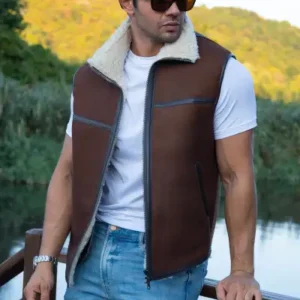 جلیقه چرمی مردانه - از چرم طبیعی گوسفند قهوه‌ای با داخل واقعی پشمی - 12716