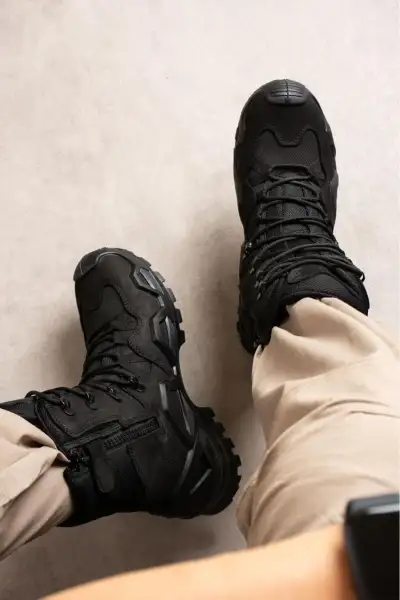 چکمه نظامی بلند سیاه رنگ صحرا برای چهار فصل با زیپ/بند و مناسب برای فعالیتهای تاکتیکی/فضای باز، سایز ۳۸. - 12214 چکمه نظامی بلند سیاه رنگ صحرا برای چهار فصل با زیپ/بند و مناسب برای فعالیتهای تاکتیکی/فضای باز، سایز ۳۸. - 12214