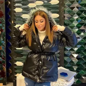 کاپشن پفکی چرم سیاه با کلاه پشمی - 13032