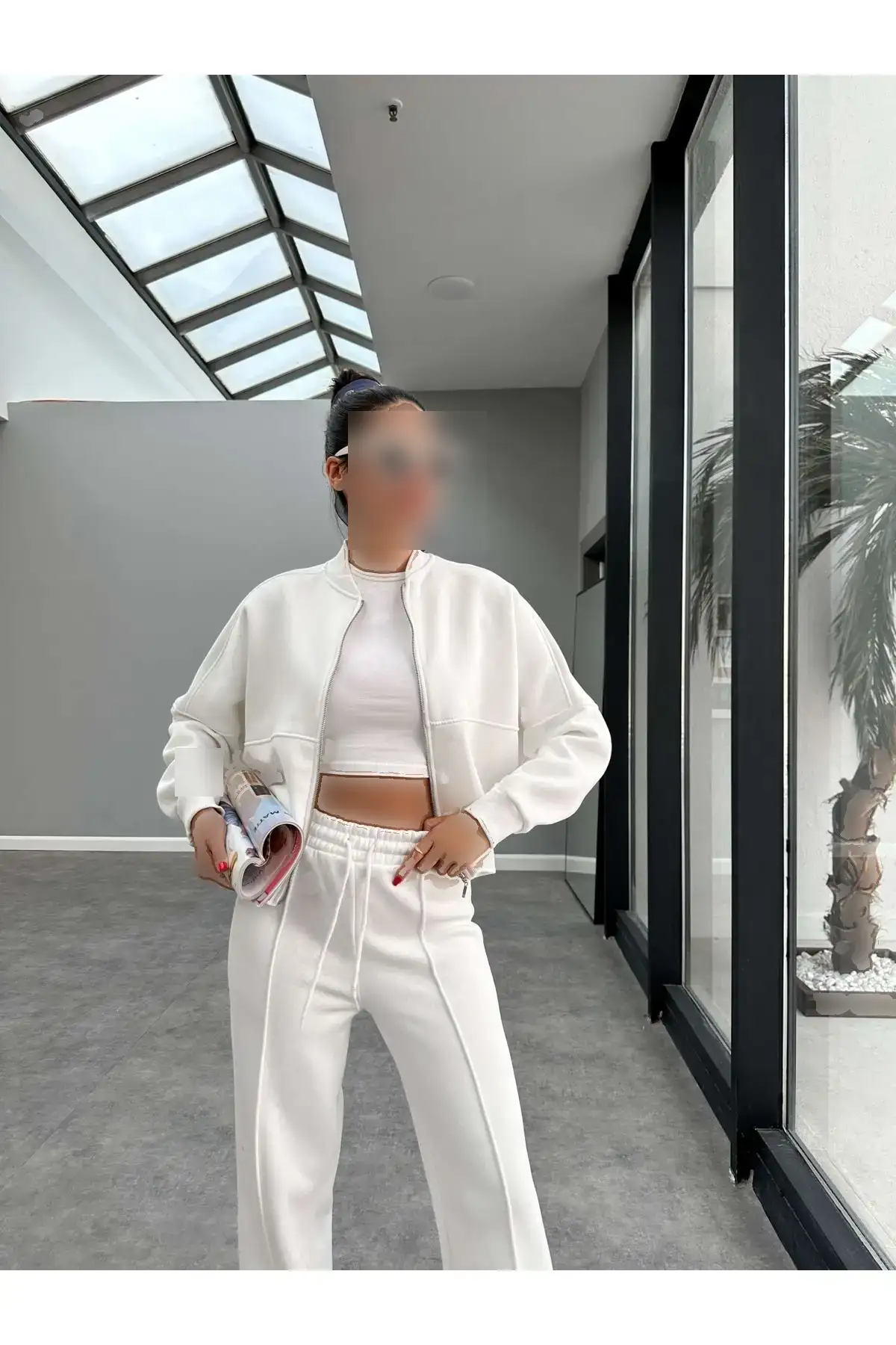 ست ایستادگی با جزئیات زیپ و جنس پشمی - 12008 ست ایستادگی با جزئیات زیپ و جنس پشمی - 12008