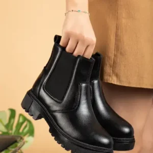 بیل انگشت مشکی زنانه با زیره لاستیکی ضد آب و مقاوم در برابر سرما و برف، دارای لایه داخلی پشمی و تضمین شده برای استفاده در زمستان. - 12844