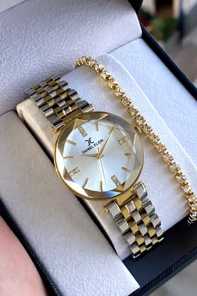 ساعت مچی زنانه ضد آب با بند جنس استیل ضد زنگ با هدیه دستبند اورجینال ساعت مچی زنانه ضد آب با بند جنس استیل ضد زنگ با هدیه دستبند اورجینال