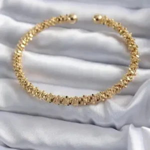 بند دستبند زنانه لوکس رنگ طلایی از فولاد 316L ضد زنگ - 12065