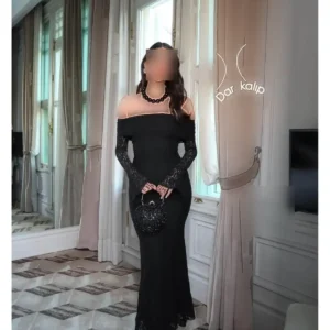 پیراهن یقه مادونا با آستار - 12024