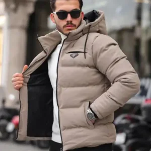 کاپشن چرم کربنی با طرح آرم و کلاه PLDP 2959 - 12292