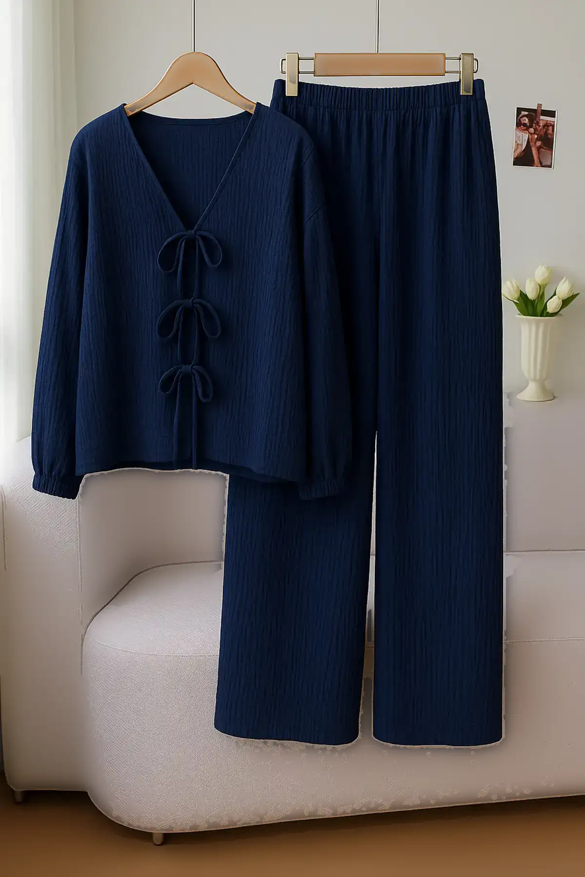 ست لباس شامل پیراهن آبی تیره با دکمههای جلویی و شلوار راسته. - 11930 ست لباس شامل پیراهن آبی تیره با دکمههای جلویی و شلوار راسته. - 11930