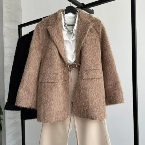 کت بلیزر کالباسی قهوه‌ای با چهار دکمه - 11911