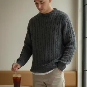 پلیور مردانه یقه گرد بافته شده از جنس تریکو ضخیم رنگ آنتراسیت 26W2014 - 12922