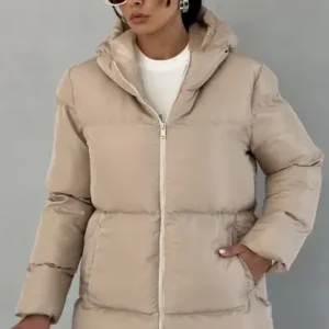 کاپشن پفی زنانه کرم با کلاهدار - 12639