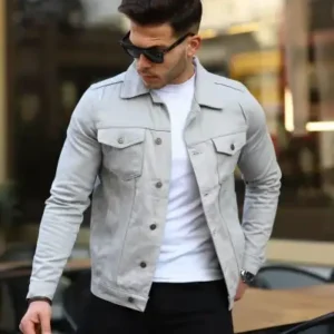 تی‌شرت مردانه با یقه‌پولویی، شلوار جین اسلیم فیت، کت جین خاکستری - 12881