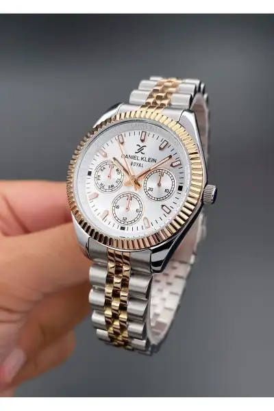 ساعت مچی زنانه با بند استیل رنگ رز و نقرهای ضد آب با 2 سال ضمانت ساعت مچی زنانه با بند استیل رنگ رز و نقرهای ضد آب با 2 سال ضمانت