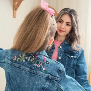 کلاه دخترانه با طراحی گلی و دوخت گل‌های برجسته روی جین (قیمت برای یک محصول است) - 11913