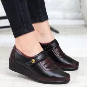 کفش چرم زنانه کلاسیک زنانه ترک با کفی ضخیم طبی