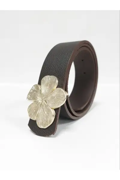 کمر بند چرم طبیعی صد درصد زنانه با سگک طلایی در رنگ قهوهای تیره - 12192 کمر بند چرم طبیعی صد درصد زنانه با سگک طلایی در رنگ قهوهای تیره - 12192