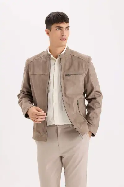 کاپشن بهاره تک دکمه عرضی با یقه ایستاده و زیپ، مدل باریک و با ظاهر چرم سوئدی، کد D5977AX25SP - 12289 کاپشن بهاره تک دکمه عرضی با یقه ایستاده و زیپ، مدل باریک و با ظاهر چرم سوئدی، کد D5977AX25SP - 12289