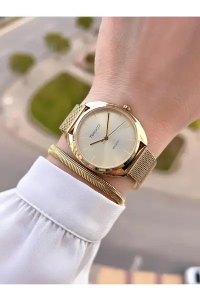 ساعت مچی زنانه طلایی سری خاص بند طلایی رنگ ثابت و ضد اکسیداسیون 2 سال ضمانت ساعت مچی زنانه طلایی سری خاص بند طلایی رنگ ثابت و ضد اکسیداسیون 2 سال ضمانت