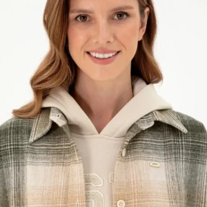 شومیز زنانه خاکی با آستین بلند 50297439-VR027 - 11804