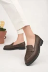 کفش زنانه قهوه‌ای مدل لوفر - 12760