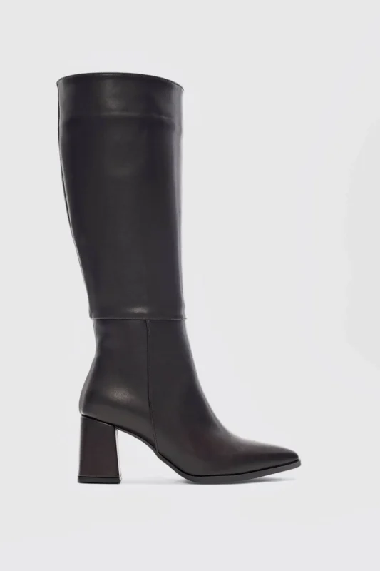 چکمه زنانه پاشنه ضخیم با نوک جمع وری - قهوه‌ای - 11940