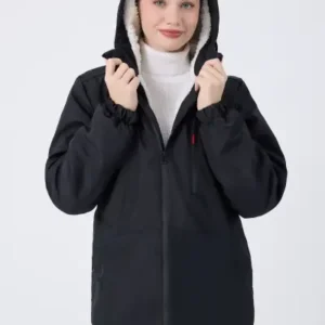 پوشاک زمستانی زنانه مشکی با کلاه و عایق داخلی پشمی، ضد آب و ضد باد - 12587