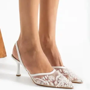 فومکس فایل، کفش پاشنه‌دار زنانه با جزئیات برند و دوخت و طرح مروارید - 12823