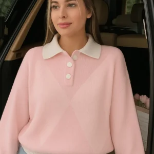 ژاکت بافتنی کوتاه با یقه دکمه‌دار و طراحی گشاد زنانه (صورتی) - 11785